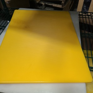 lot 3626281 image: Commercial Kitchen Large White Cutting Board - 15x20in