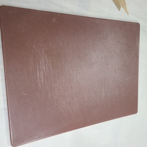 lot 3626283 image: Commercial Kitchen Large Brown Cutting Board - 15x20in