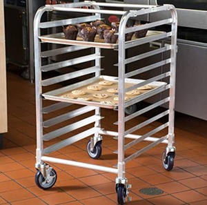 lot 3626349 image: Commercial Kitchen 10Pan Baking Rack on Wheels