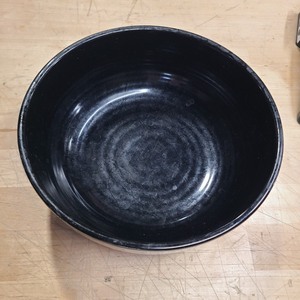 lot 3626387 image: Commercial Kitchen 9in Dinner Serving Bowl - Black