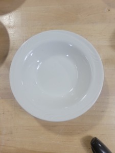 lot 3626431 image: 5 Inch Ceramic Serving BowlDish - White