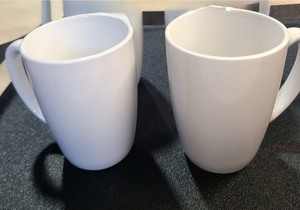 lot 3626493 image: Commercial Kitchen Tall Ceramic White Mug Set of 2