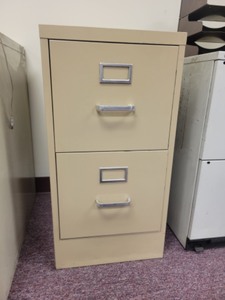 lot 3625023 image: Tan 2-Drawer File Cabinet 29in Long (Cosmetic Damage)