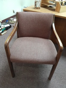 lot 3625228 image: Upholstered wooden arm chair