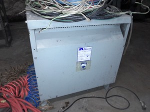 lot 3625419 image: Acme Large General Purpose Transformer
