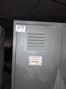 lot 3625476 image: Tall Grey 3 Locker set