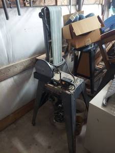 lot 4313 image: Craftsman 6in Belt  9in Disc Sander