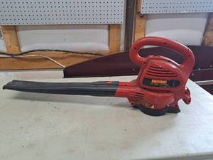 lot 4322 image: Craftman blower 220mph  12 amps