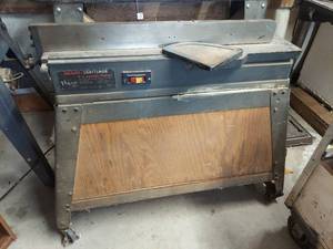 lot 4346 image: Craftsman 6-18in Jointer  Planer