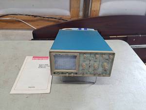 lot 4362 image: Oscilloscope
