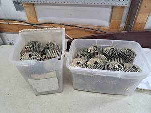 lot 4372 image: Nail coils