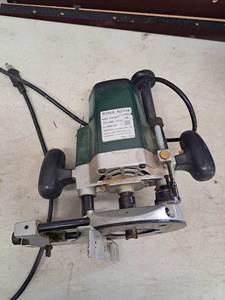 lot 4386 image: Plunge router
