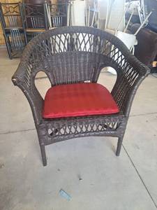 lot 4447 image: Patio chair