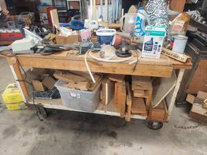 lot 4531 image: Workbench on Wheels with Contents