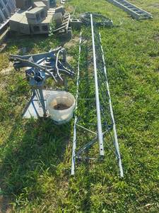 lot 4537 image: Tower Section and Cable
