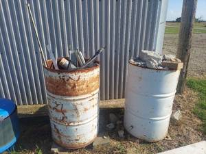 lot 4540 image: 2 Barrels - 1 with Metal