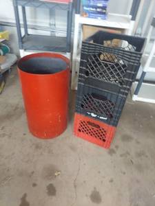 lot 4549 image: Metal Can and 3 Crates