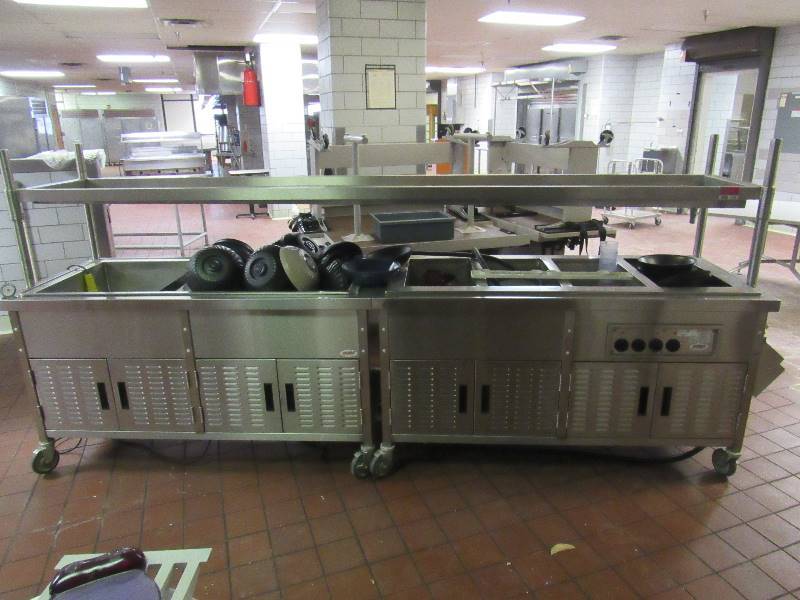 lot 1206 image: Eagle Buffet Station
