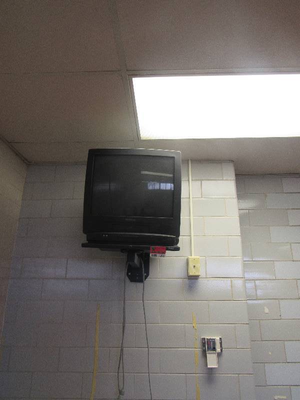 lot 1245 image: Quasar TV with VHS Player