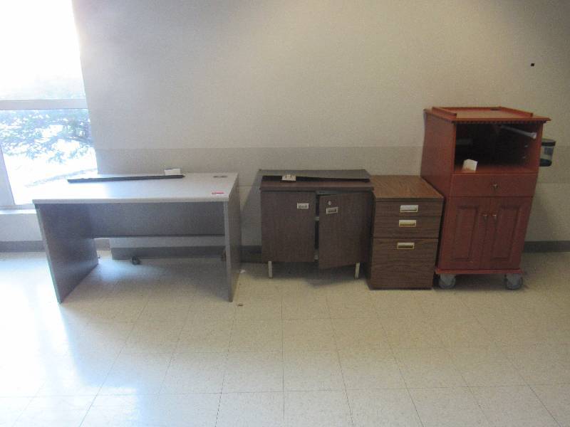 lot 1339 image: Misc Lot of Furniture
