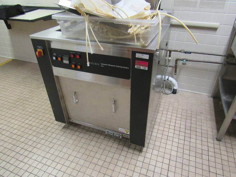 lot 1389 image: Caviwave Ultrasonic Cleaning System