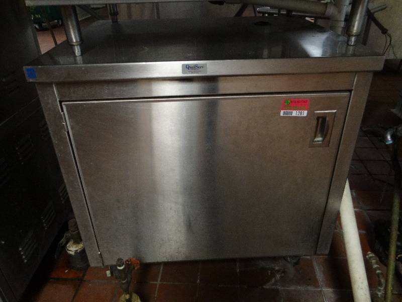 lot 1281 image: Qual Serv Stainless Steel Equipment Stand Cabinet (Located In Kitchen)