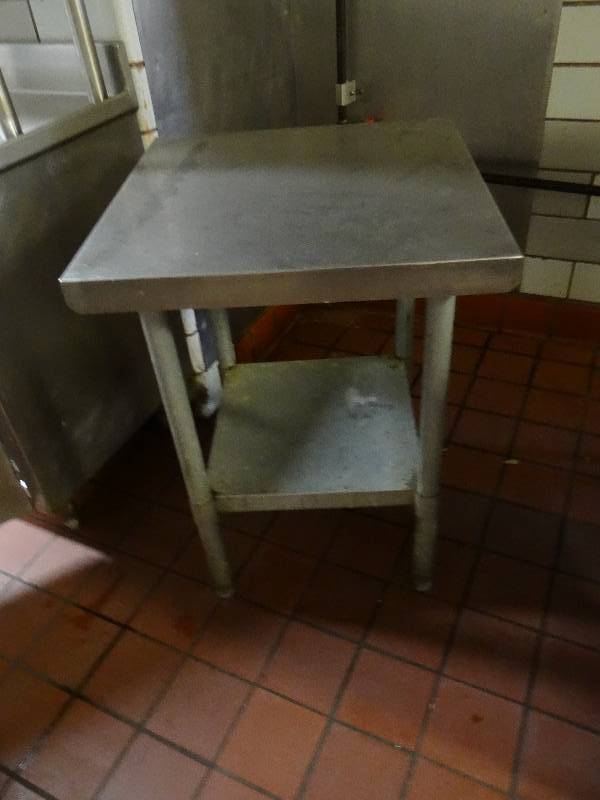 lot 1304 image: Stainless Steel Table 24x24