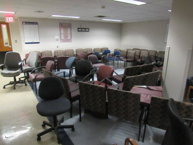 lot 1570 image: Large Lot Of Office Furniture