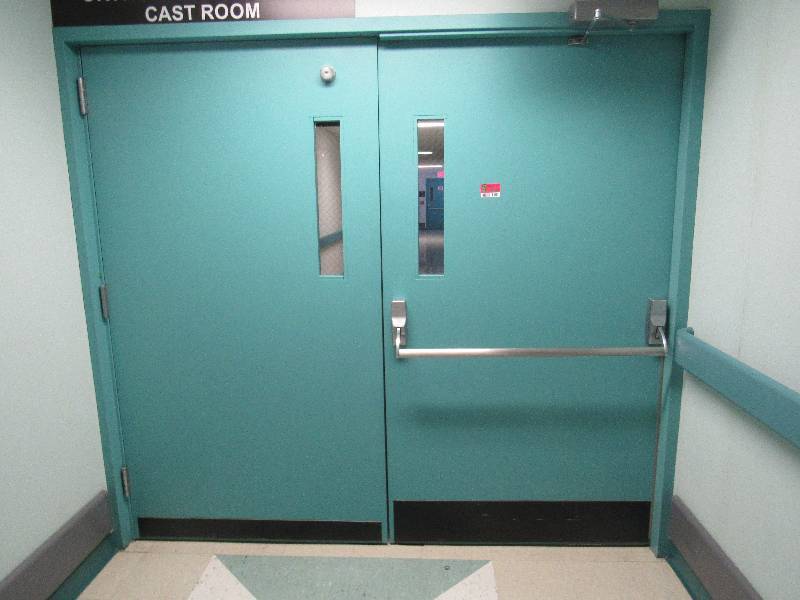 lot 1684 image: Set Of Swing Doors