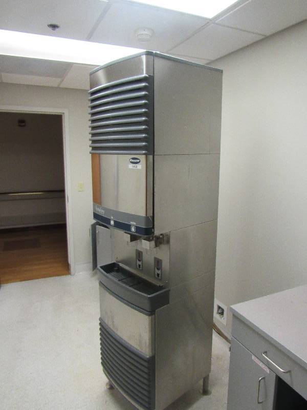 lot 1919 image: Clean Utility Room w Follett Ice Maker