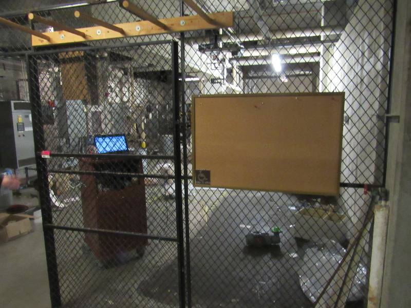 lot 1940 image: Cage & Contents (Does Not Include Control Panels)