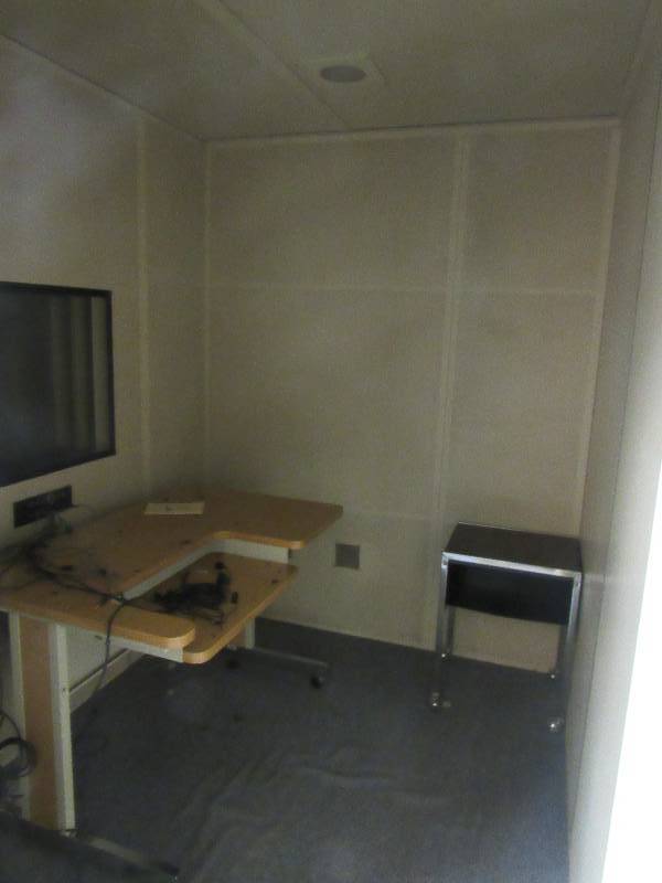 lot 1823 image: Audio Booth