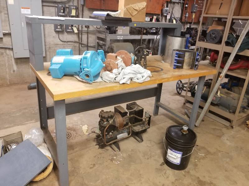 lot 1140 image: Metal shop table with oak worktop