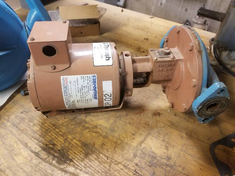 lot 1142 image: Thrush pump