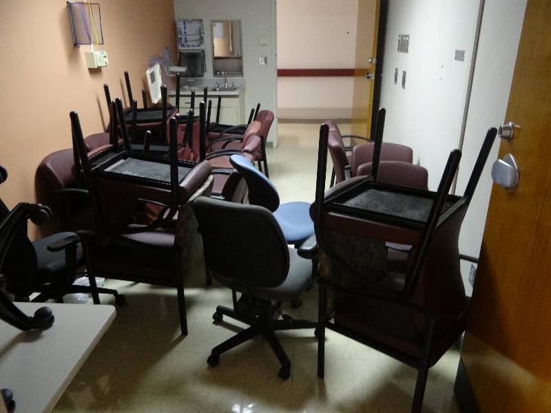 lot 1554 image: Content of Room 20 Chairs , Desk , and Vanity