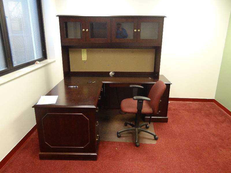 lot 1624 image: 1 L Shaped Desks,2Desks and Wood Cabinet