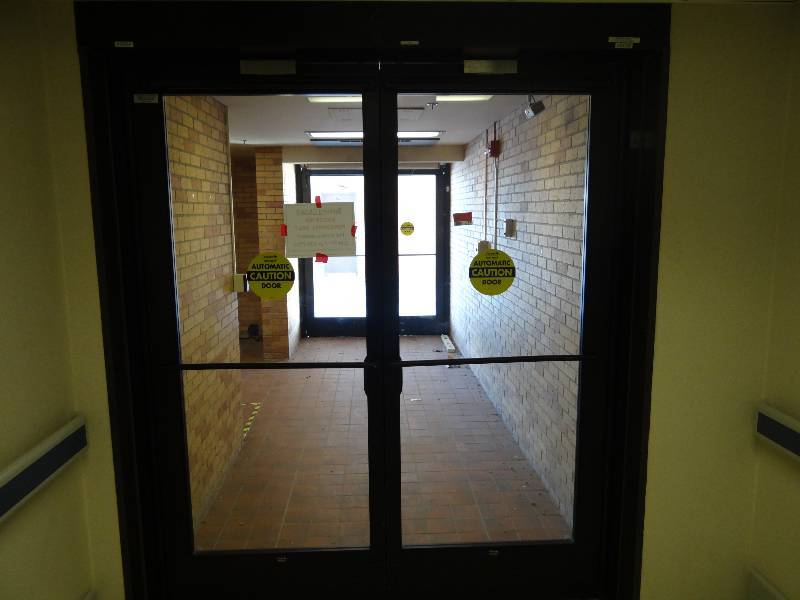 lot 1767 image: Set of 2 Glass Double Doors