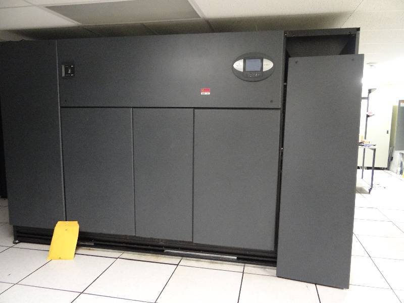 lot 1885 image: Emerson Network Power Data Cooling System Model DS105AUA0EI823A