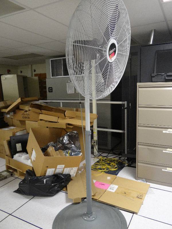 lot 1903 image: Lasko 30 Inch Fan On Stand