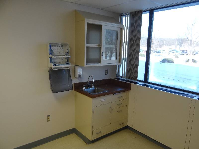 lot 1422 image: Pair Of Exam Rooms Includes Vanitys And Wall Cabinets