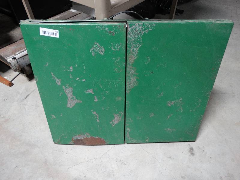 lot 162 image: Vintage Green Metal Folding Table.