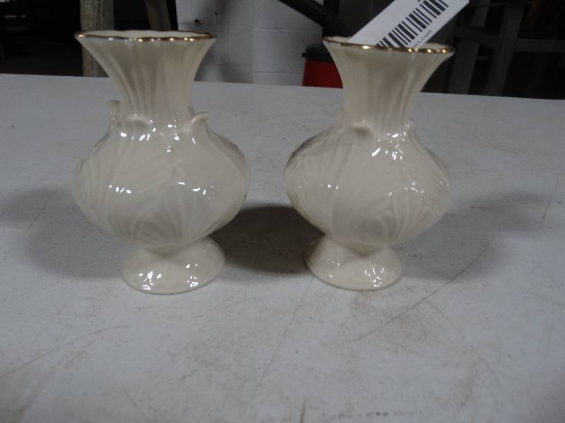 lot 168 image: Lenox 24K Gold Trimmed Pair of Elfin Pattern Bud Vases.