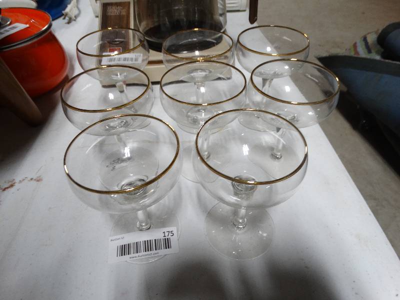 lot 175 image: 8 pc. Set of Gold Trimmed Stemware.