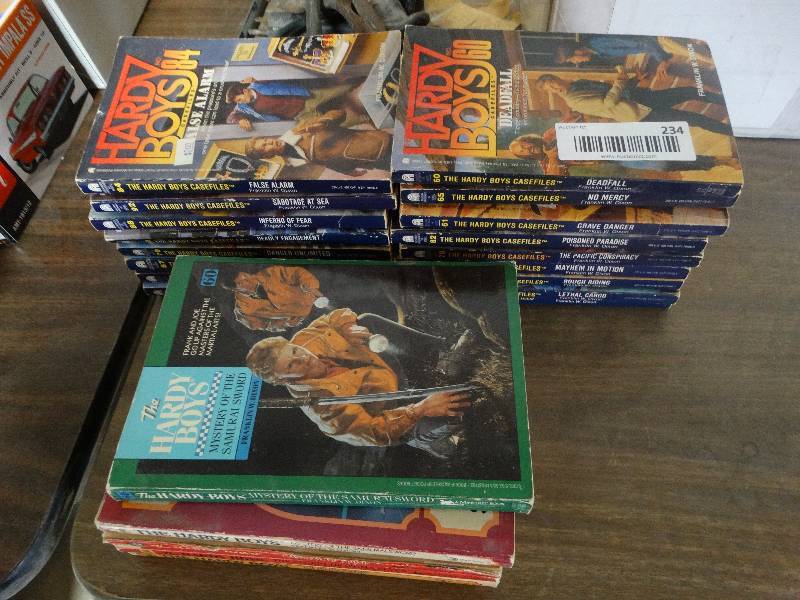 lot 234 image: 23 Hardy Boys Mystery Paperback Books.
