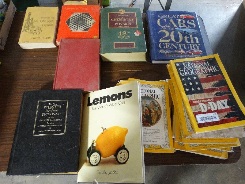 lot 250 image: Tub of Books & Lot of National Geographic Magazine.