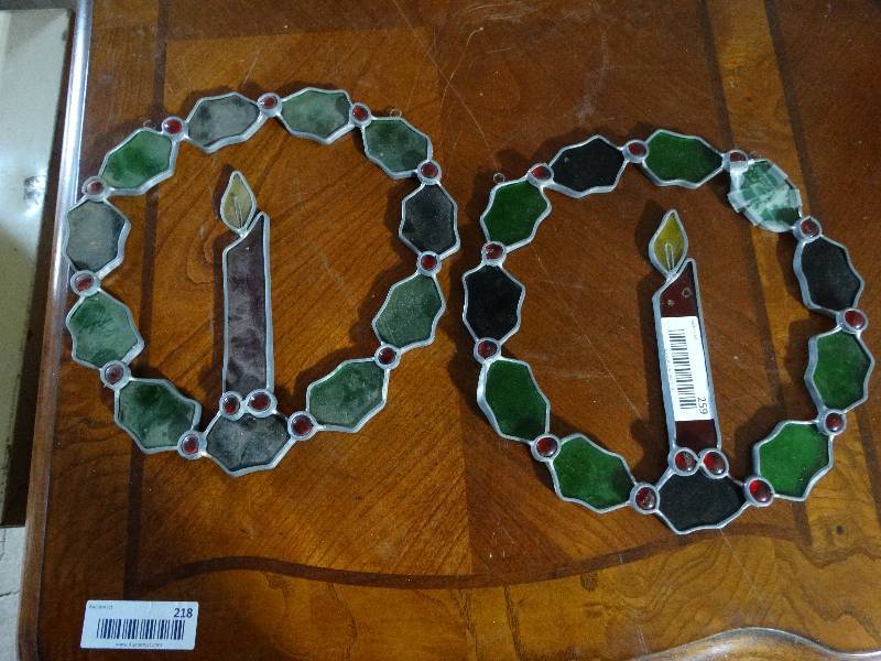 lot 259 image: 2 Stained Glass Christmas Wreaths.