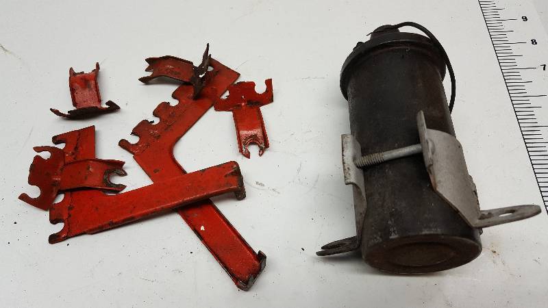 lot 5549 image: Pieces left over from a rebuild of a 64 Malibu SS many years ago.  Look real close.  There might be a bargain