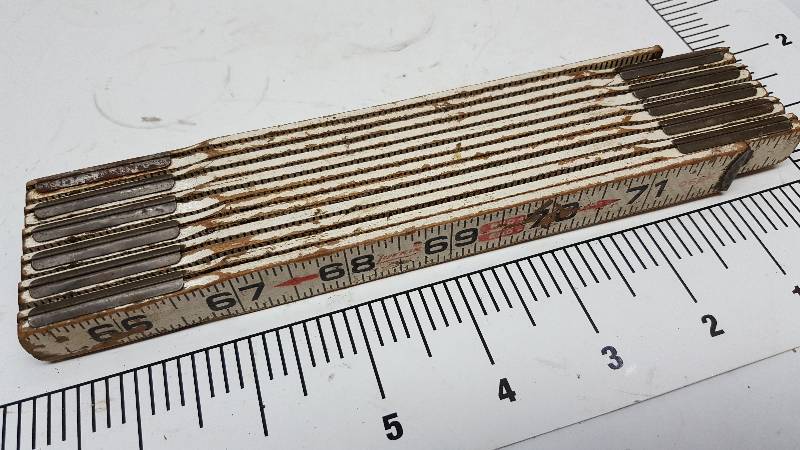 lot 5552 image: Cool old Lufkin real wood expandable 6 foot tape measure