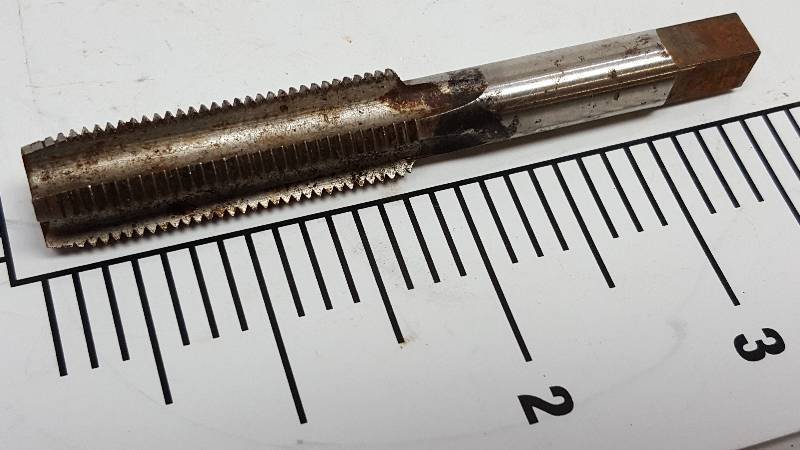 lot 5706 image: Single industrial or machine shop metal tap sorry the sizes are hard to read.  Many of these are new