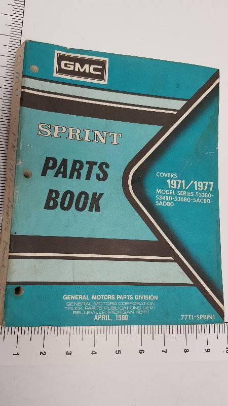 lot 6029 image: 1971 1977 GMC Sprint truck parts book
